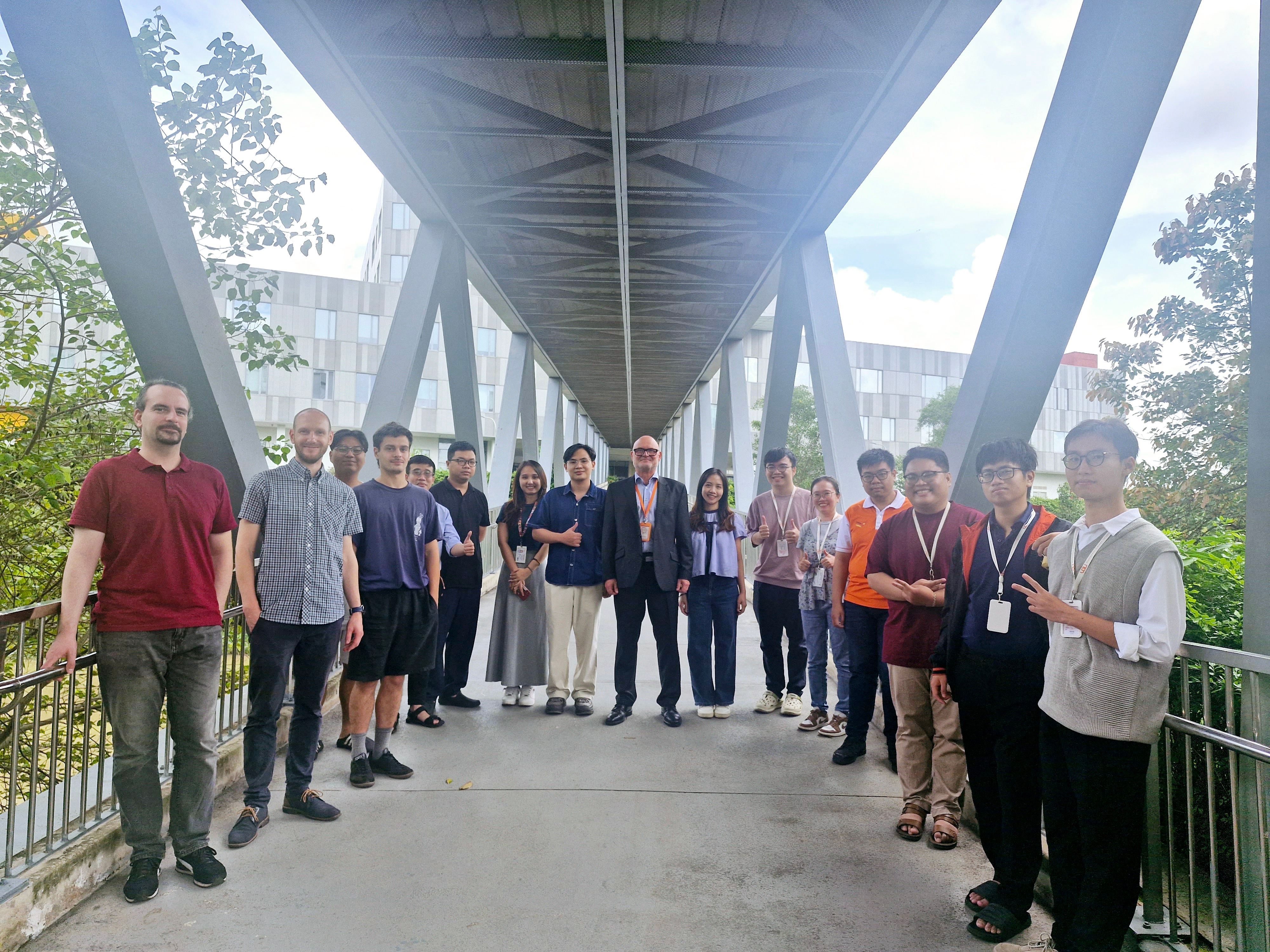 German Flying Faculty at VGU Campus - Photo 2